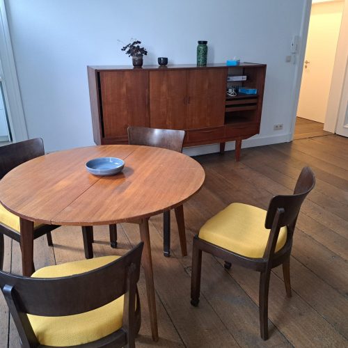 bureau 2